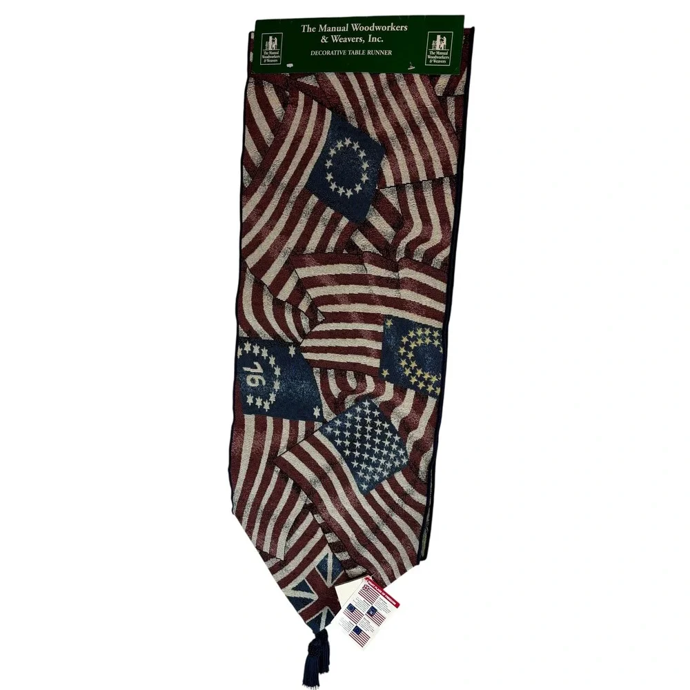 Manual Woodworkers Weavers Flags of Freedom Table Runner Placemats Americana NEW